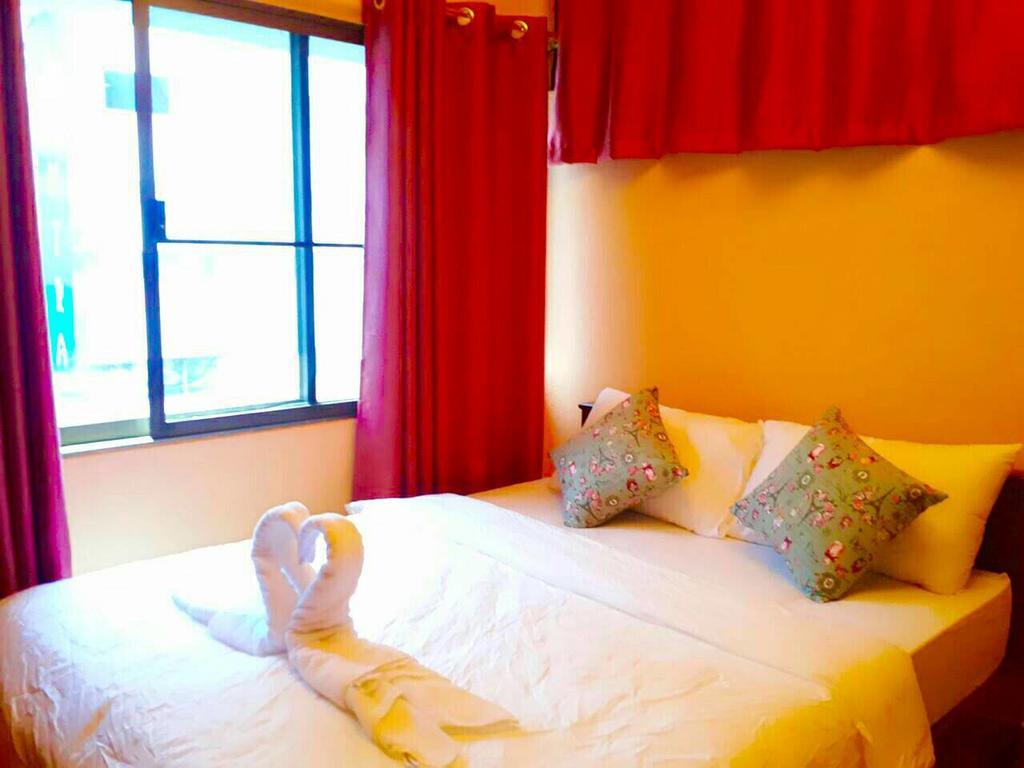 De Sky Sukhumvit Ekkamai Hotell Bangkok Eksteriør bilde