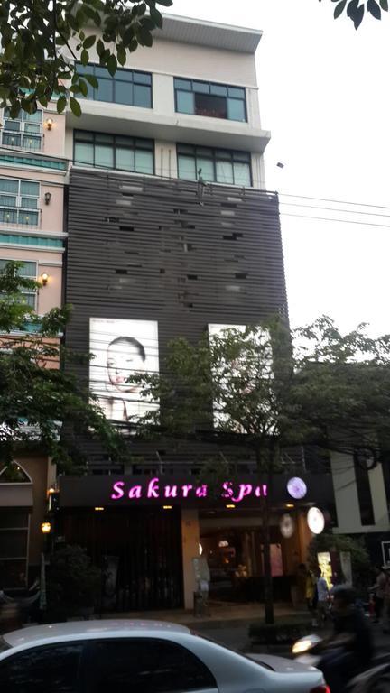 De Sky Sukhumvit Ekkamai Hotell Bangkok Eksteriør bilde