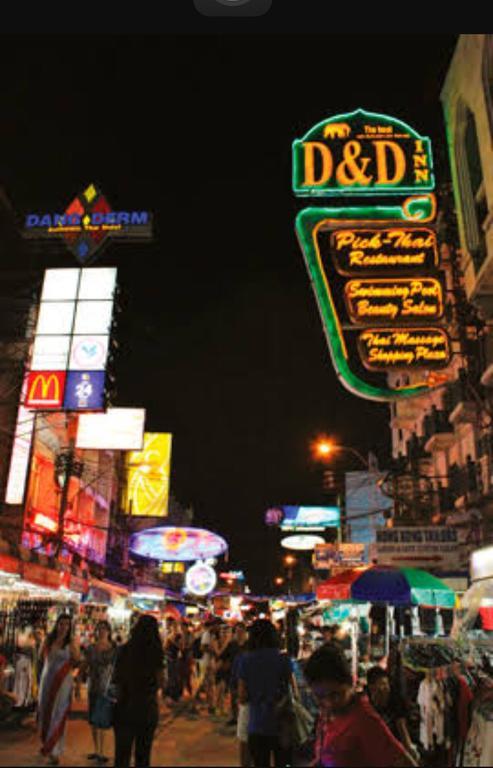 De Sky Sukhumvit Ekkamai Hotell Bangkok Eksteriør bilde